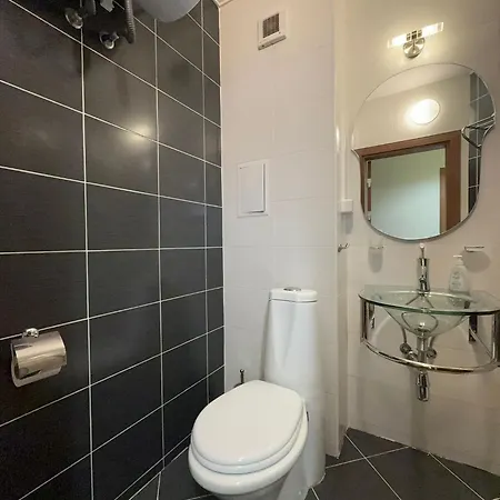 Mountain Diamond Apartment *