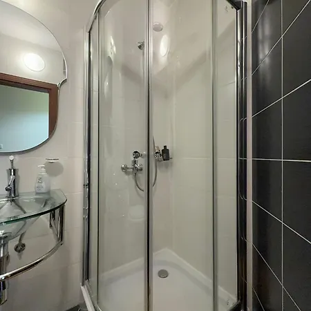 Mountain Diamond Apartment